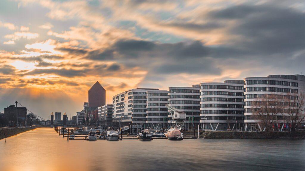 Photovoltaikanlage Duisburg_Hafen_in_Duisburg